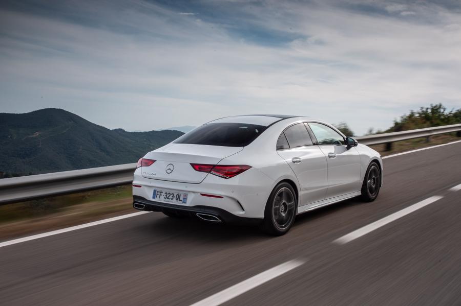  Mercedes-Benz CLA180 d AMG Line 2019 года  (WW) (фото 21 из 28)